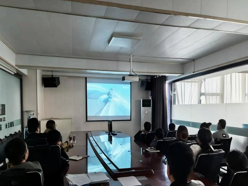 甘肅恒達(dá)工程檢測(cè)有限公司成功舉辦“強(qiáng)化安全意識(shí)，共筑消防防線” 消防安全演練活動(dòng)