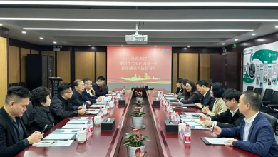 深圳市政協(xié)常委、寶安區(qū)政協(xié)副主席高瞻一行蒞臨健培科技考察調(diào)研